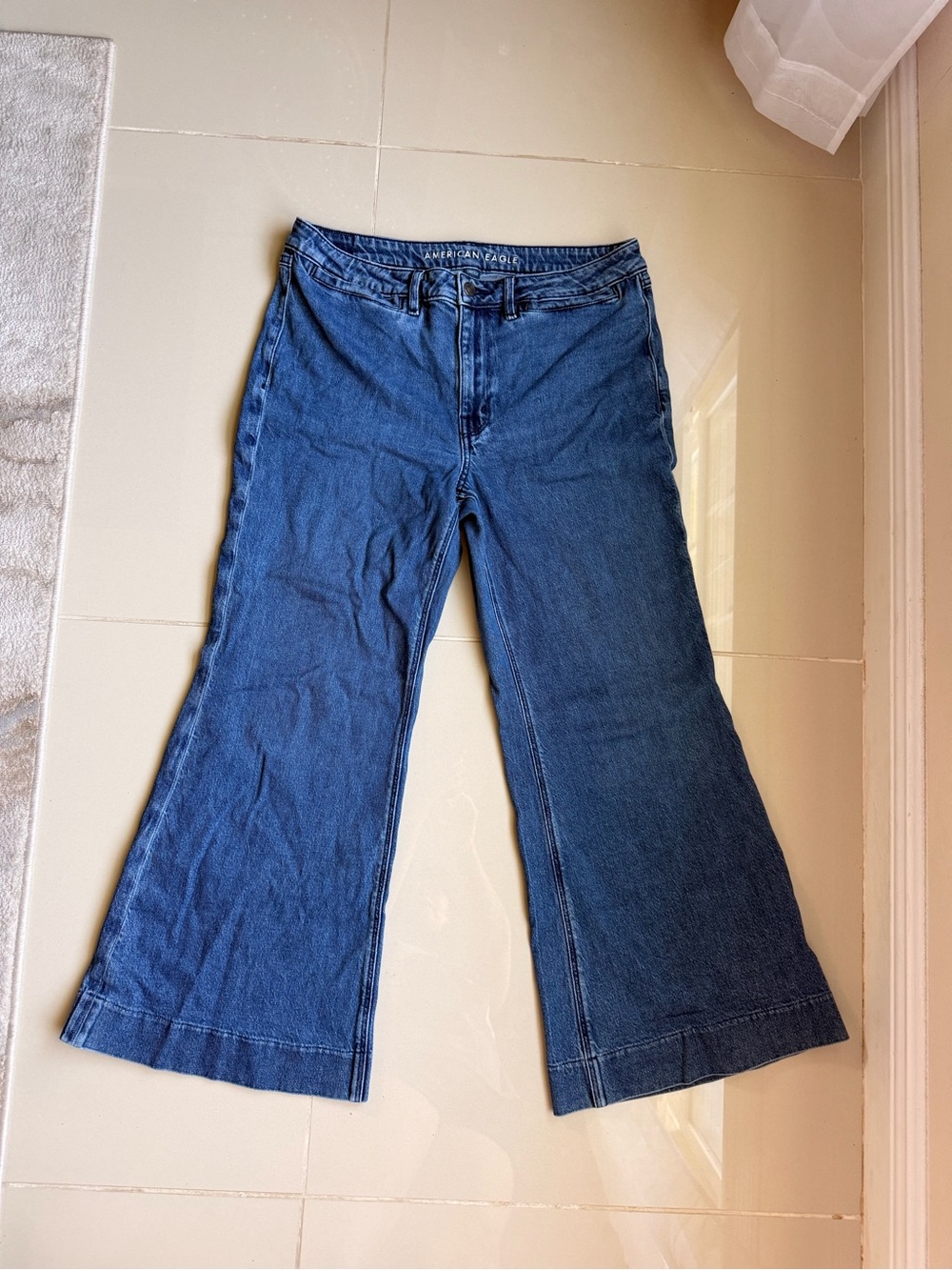 American Eagle Womens 12 Regular Cropped Flare Wide Leg Jeans High Rise Stretch